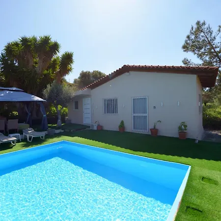 Vakantiehuis Jimmy's Pool House Kremastí