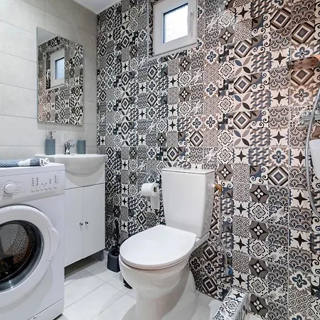 Jimmy's Pool House Casa vacanze Kremastí