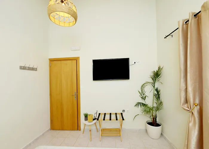 Jimmy's Pool House * Kremastí