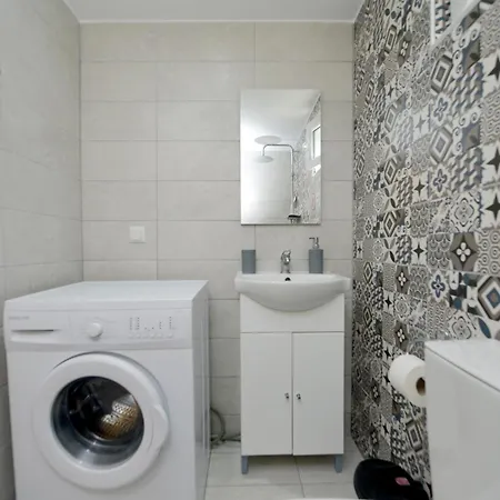 Jimmy's Pool House Nyaraló