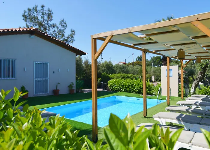 Tatil Evi Jimmy's Pool House *